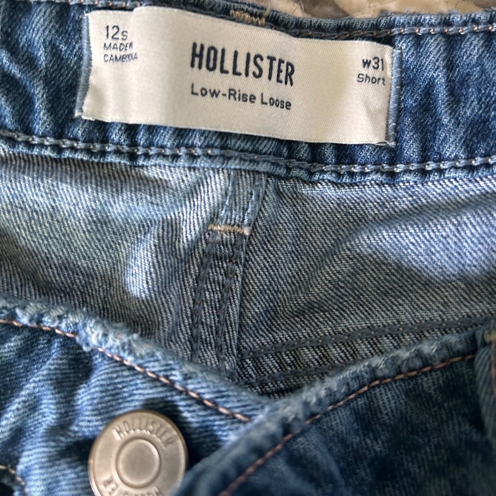 hollister low rise size 12 short <333